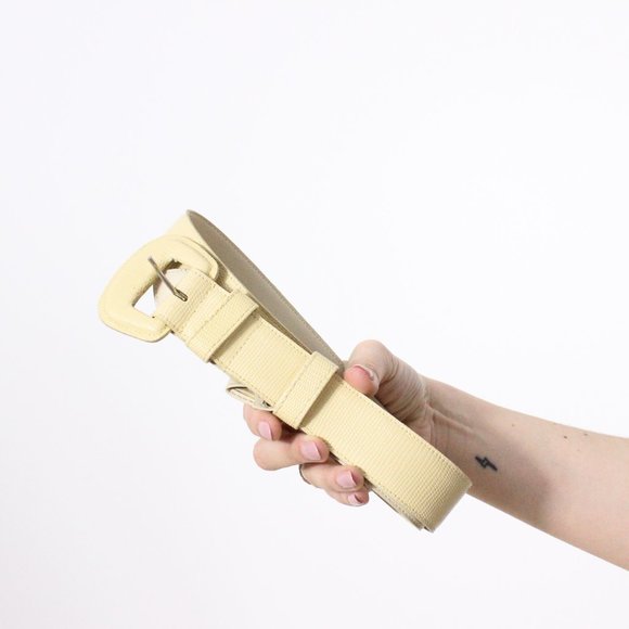 *Cream Belt - Picture 4 of 5